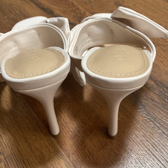 🤍NEW🤍Laicigo high heel strappy sandals with bow size 6.5 - Picture 6 of 10